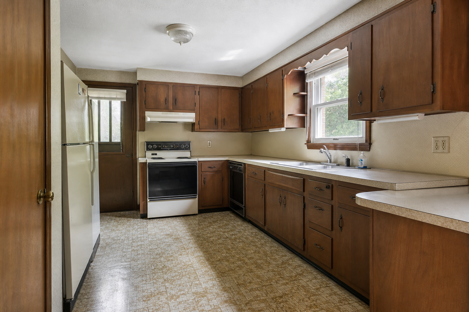 Kitchen remodeling planning in Shrewsbury, Massachusetts